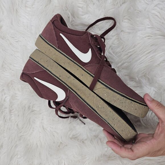 Nike Men\'s Chron 2 SB Burgundy (dark pony) Gum Size 8.5  Sneakers main image 6